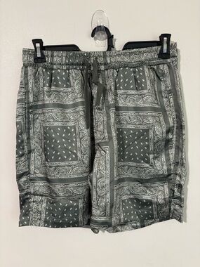 Wesc Bandana Shorts Men Size M Women’s Size L